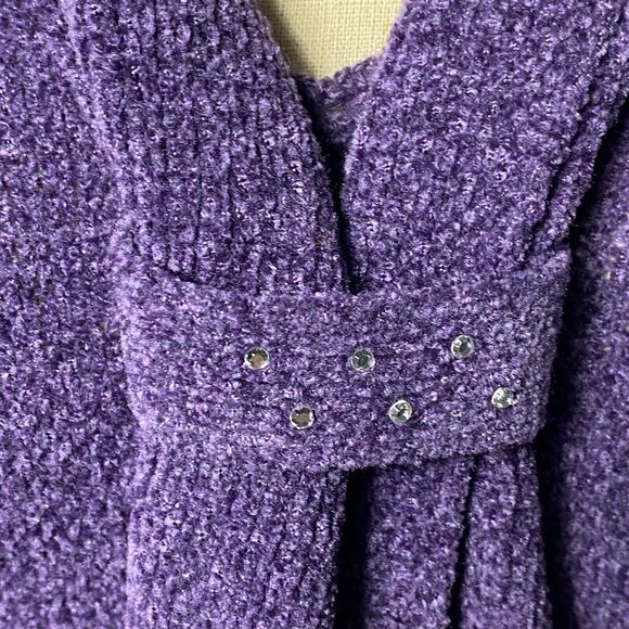 Erika Women Petite Soft Sweater Size PS V-neck - Picture 2 of 4